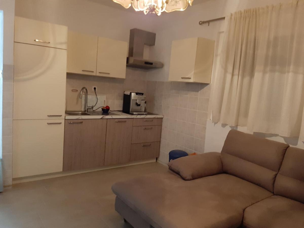 Appartement Jurkic Pakoštane Zewnętrze zdjęcie
